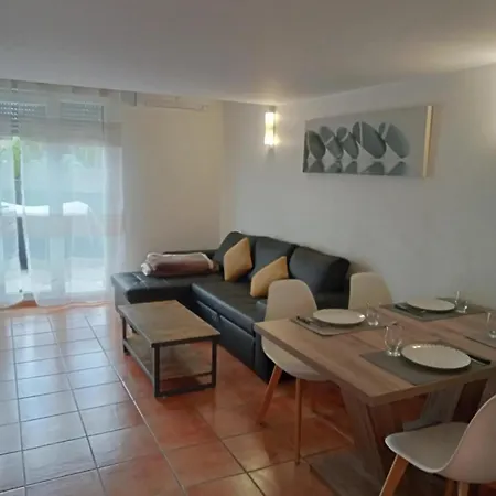 Grand T2 Confort Apartment
